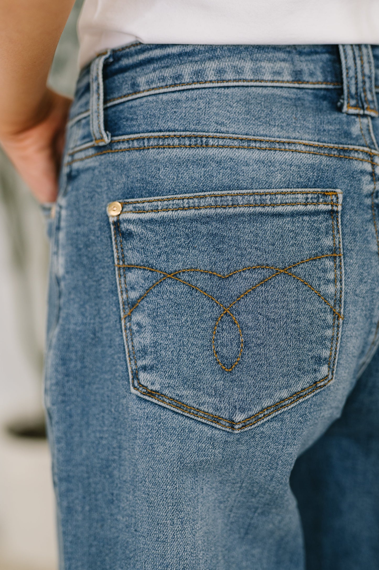 Judy Blue Bella High Waist Soft Barrel Stitch