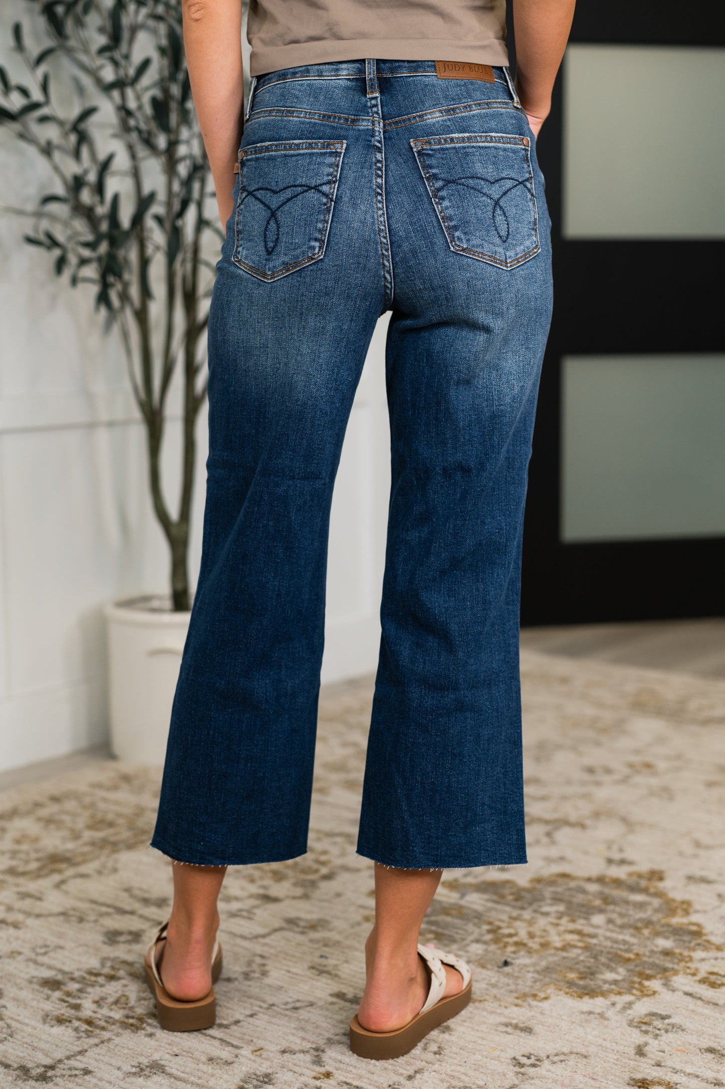 Judy Blue Maisie Back Pocket Embroidery Crop Wide