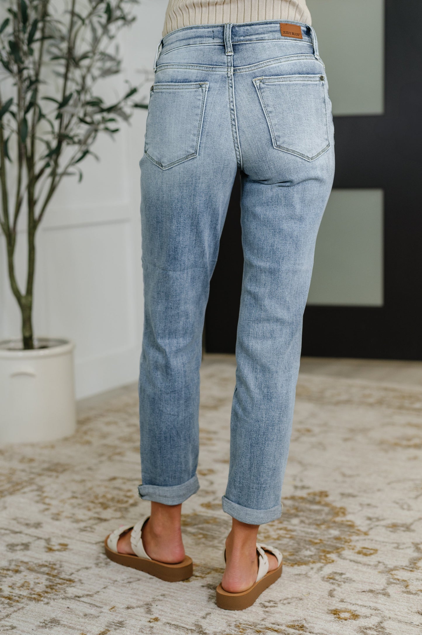 Judy Blue Mallory Bleach Wash Boyfriend Jeans