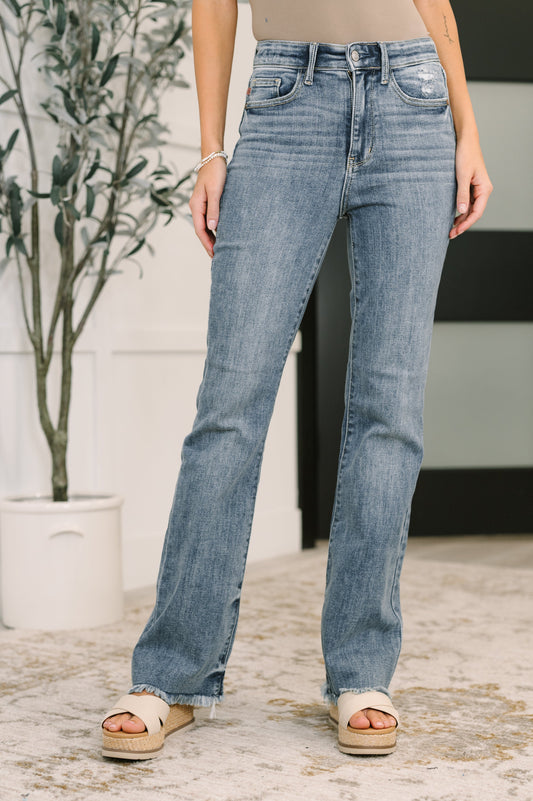 Judy Blue Robin Bootcut with Fray Hem
