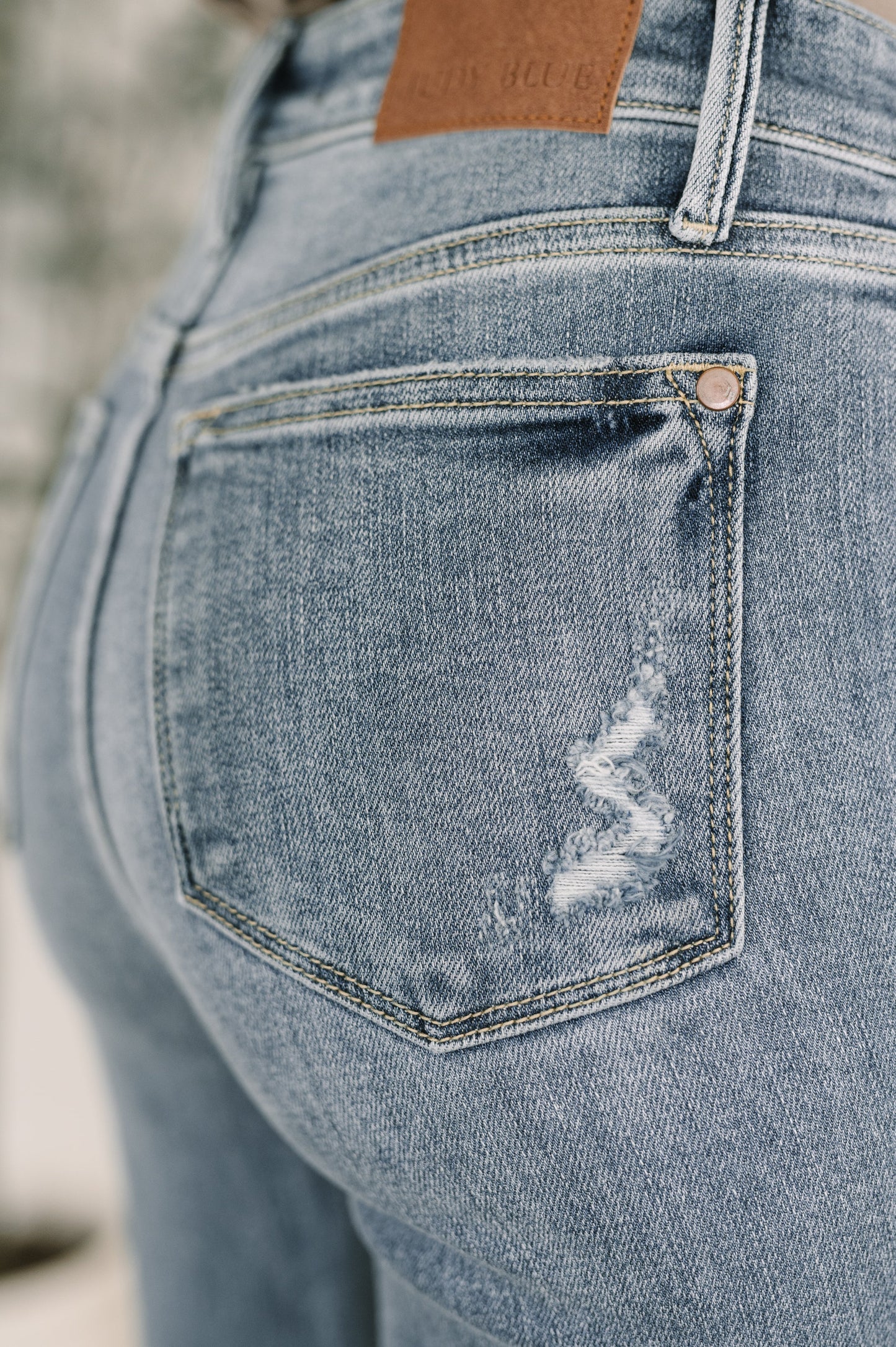 Judy Blue Robin Bootcut with Fray Hem