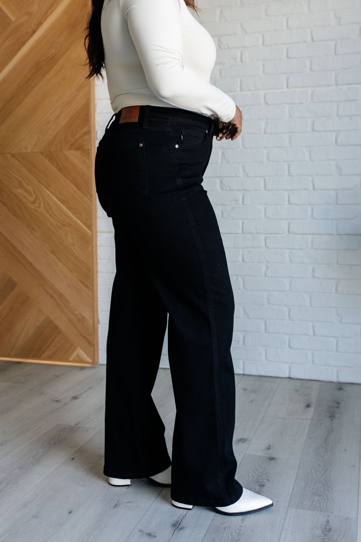 Judy Blue Angelica Control Top Straight Leg Jeans
