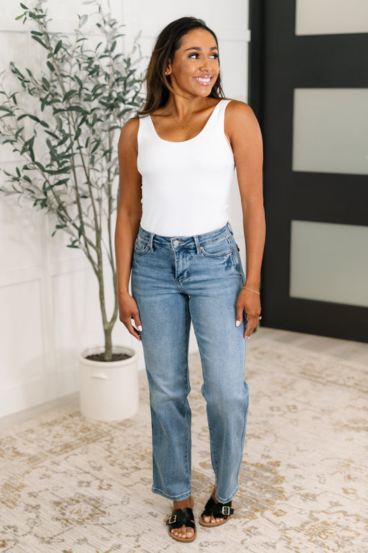 Judy Blue Corrine Mid Rise Vintage Straight Jeans