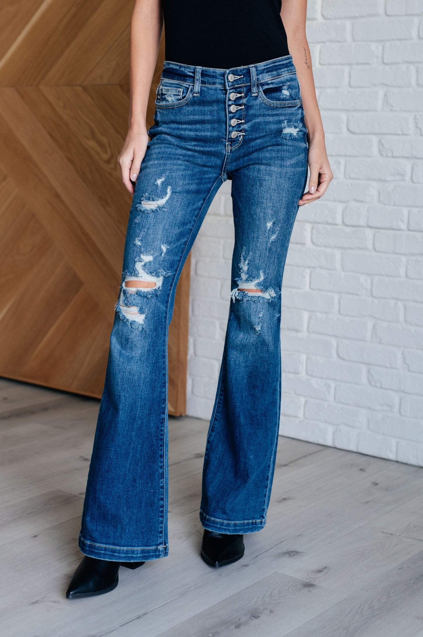 Judy Blue Gabriella Distressed Button Fly Flare
