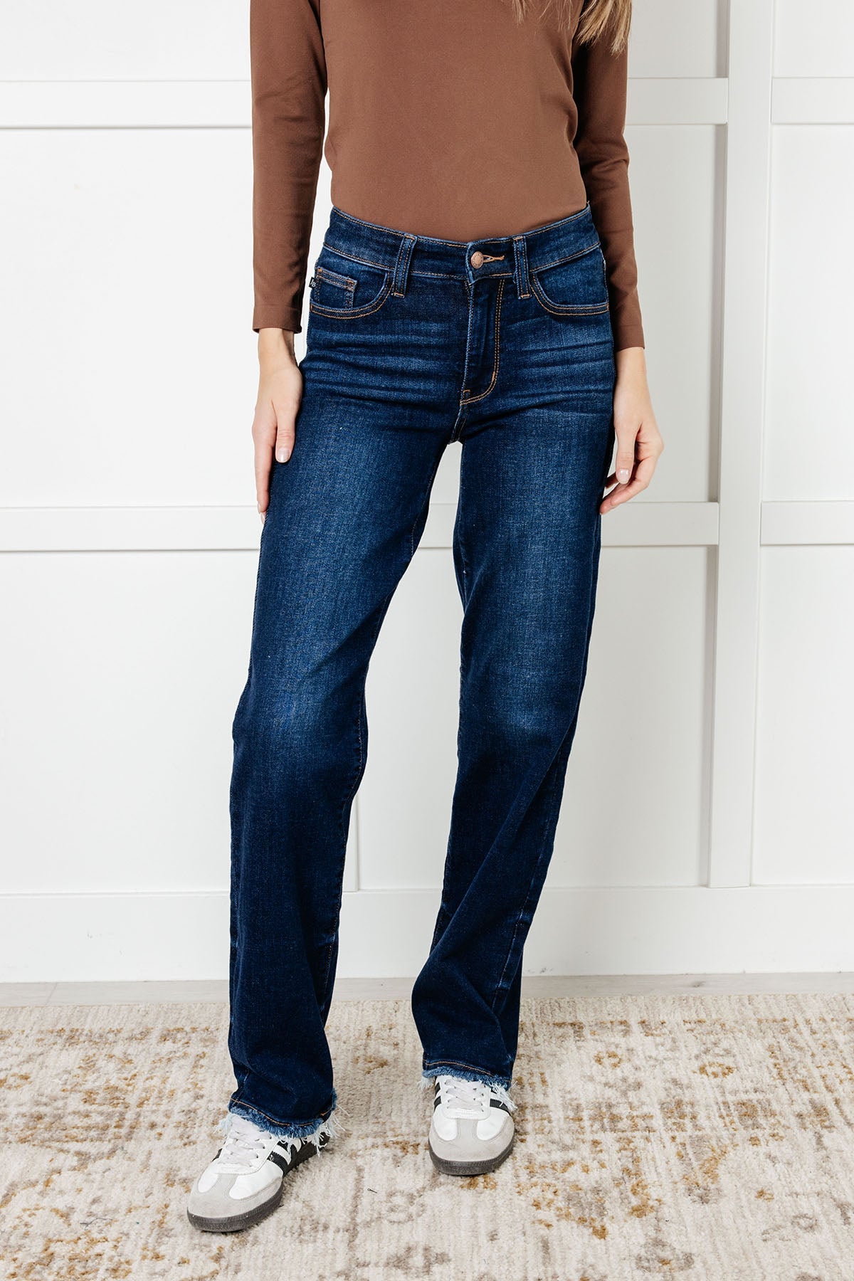 Judy Blue Jacqueline Frayed Hem Straight Leg Jean