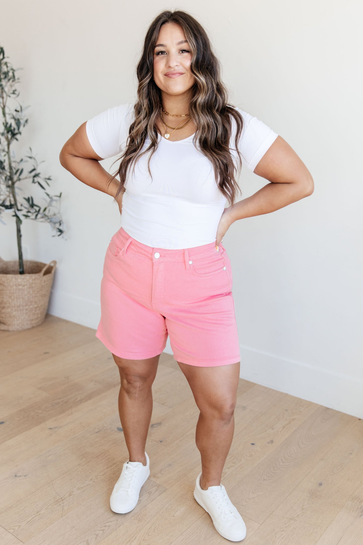 Judy Blue Jenna High Rise Cuffed Shorts in Pink