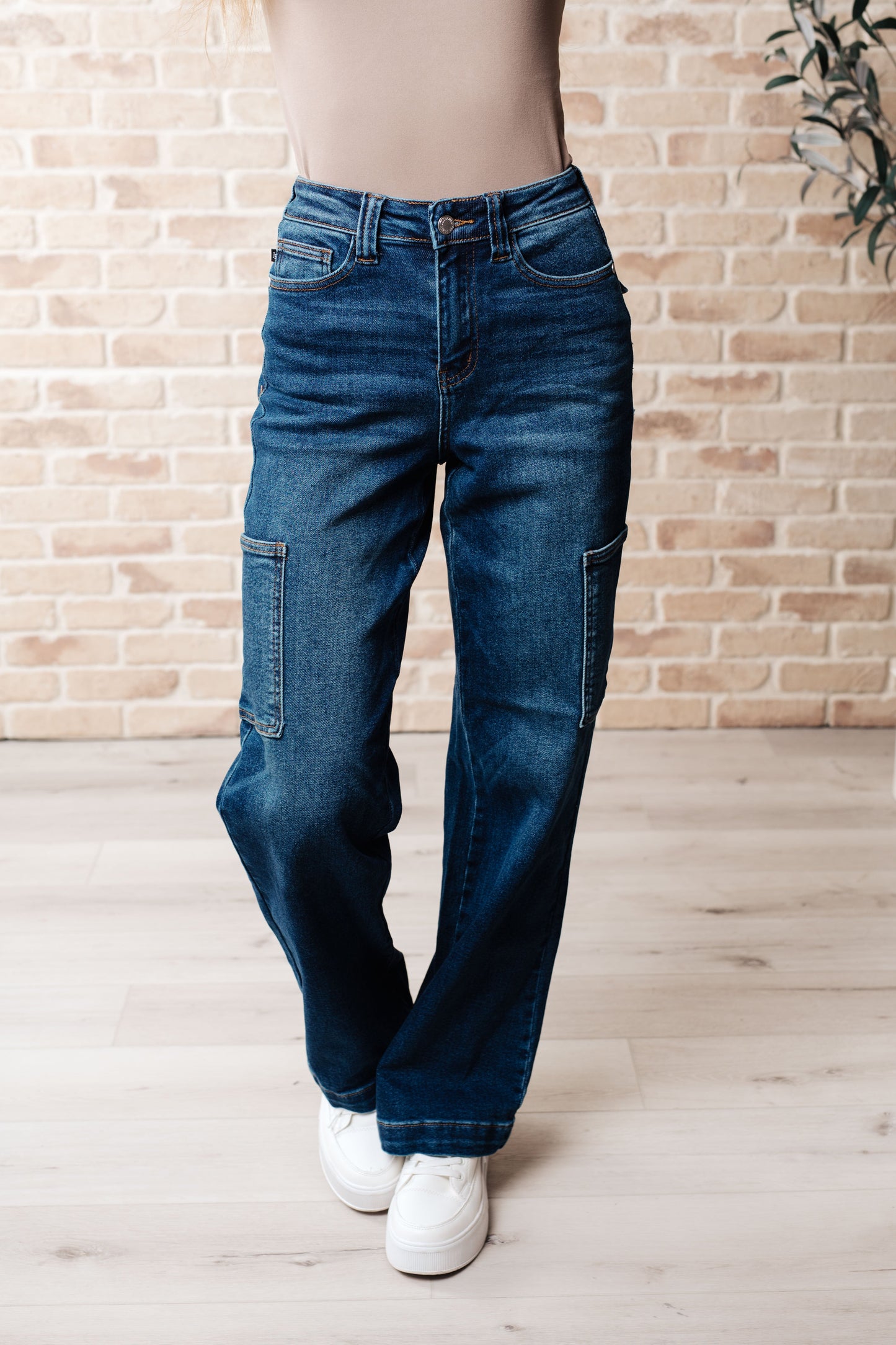 Judy Blue Leila Cargo Straight Jeans