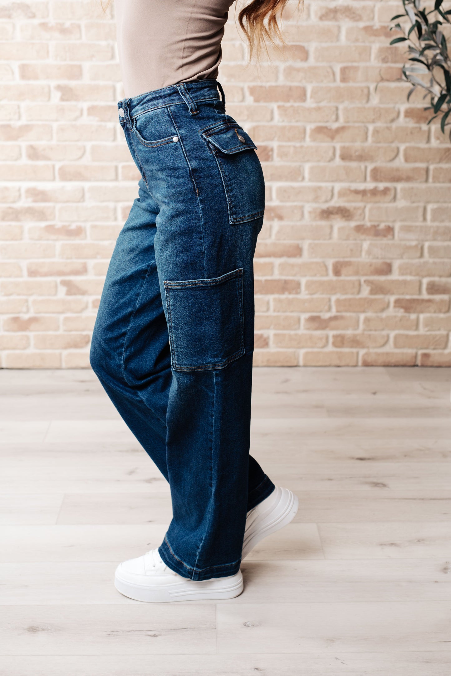 Judy Blue Leila Cargo Straight Jeans