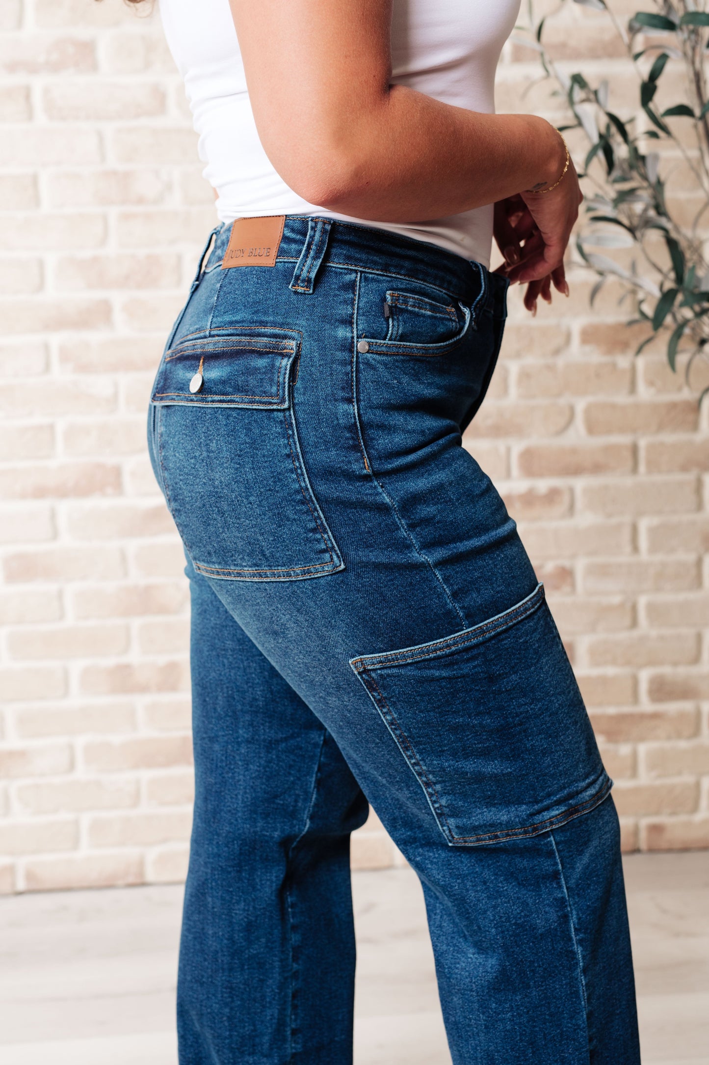 Judy Blue Leila Cargo Straight Jeans