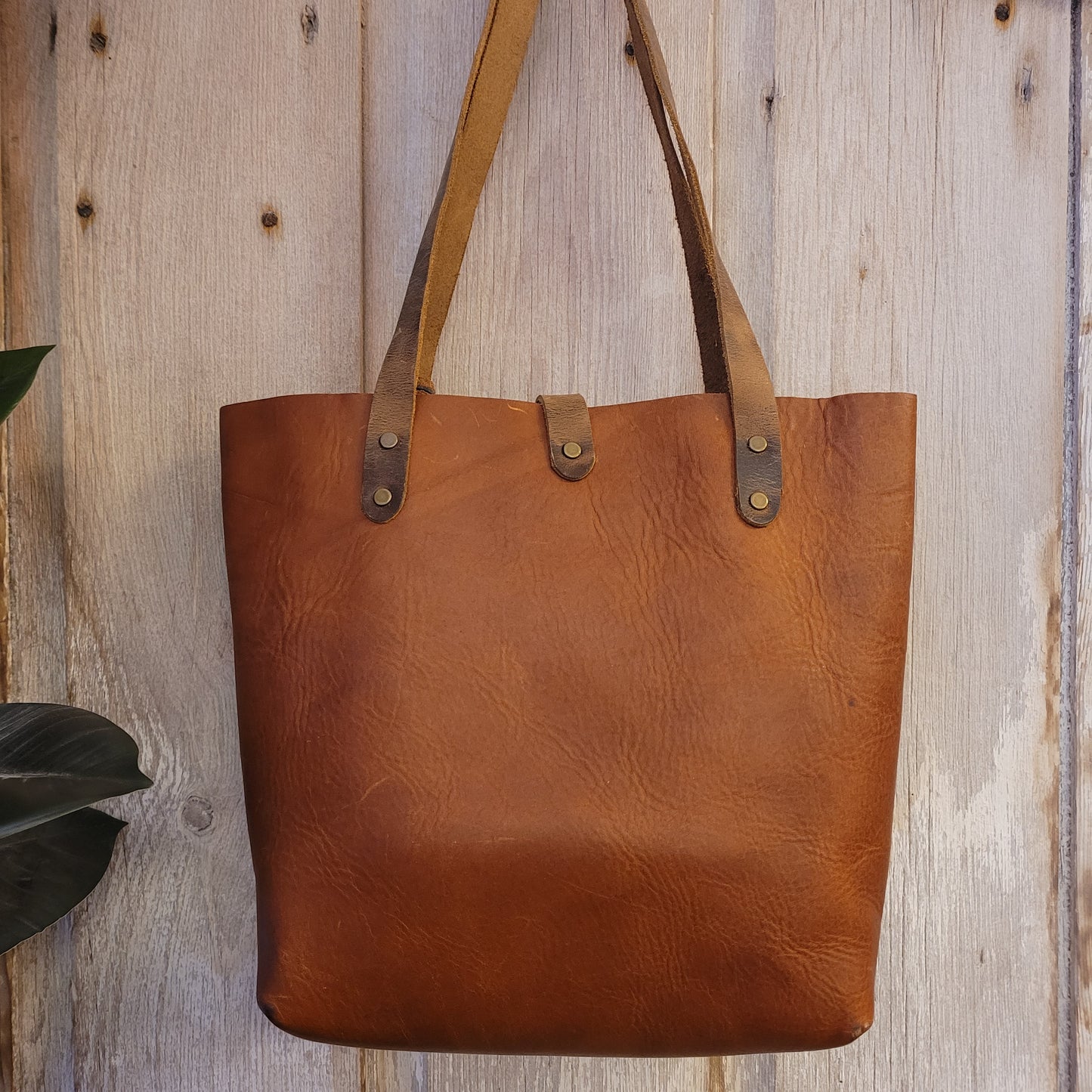 Triumph Outpost Tote